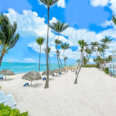Tropical Fiesta Studios Suites Pool Near Bavaro Beach Club & Spa